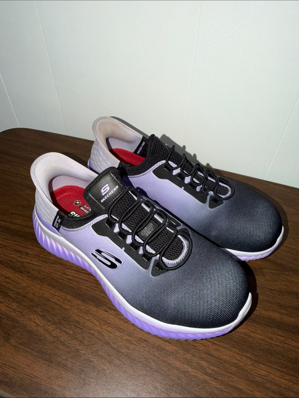 Skechers Women’s slip in shoes size 10 
Tilido Ombray sneakers black & purple